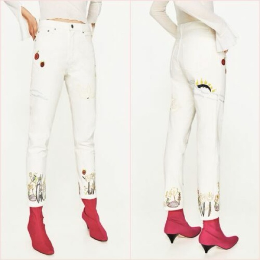 Zara The Vintage High Waist Jeans With Embroidery Sz 6